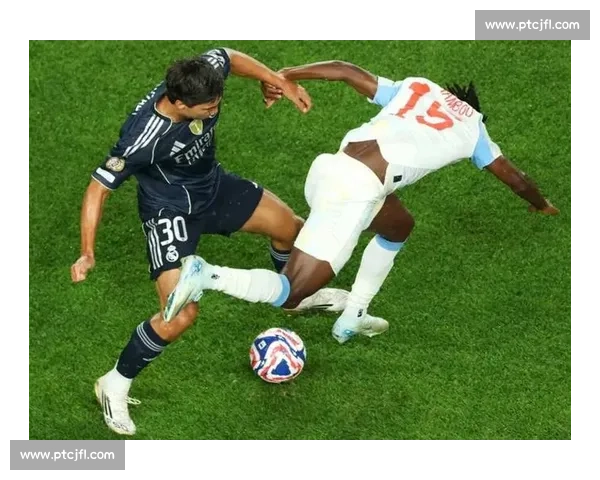 布努神扑 + 温情拥抱！皇马 1-1 利雅得新月，世俱杯见证传奇瞬间
